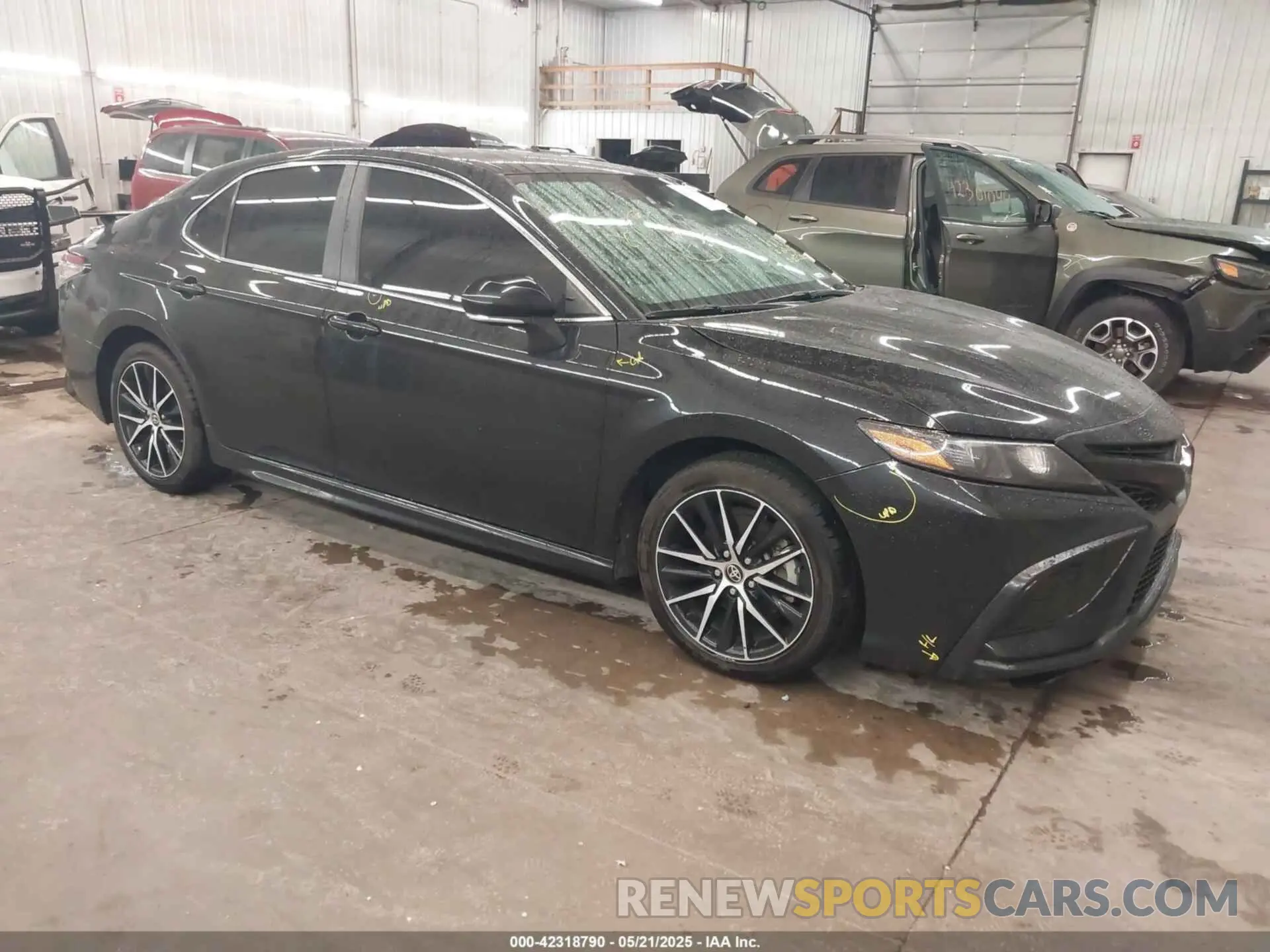 1 Photograph of a damaged car 4T1G11AK0RU852478 TOYOTA CAMRY 2024