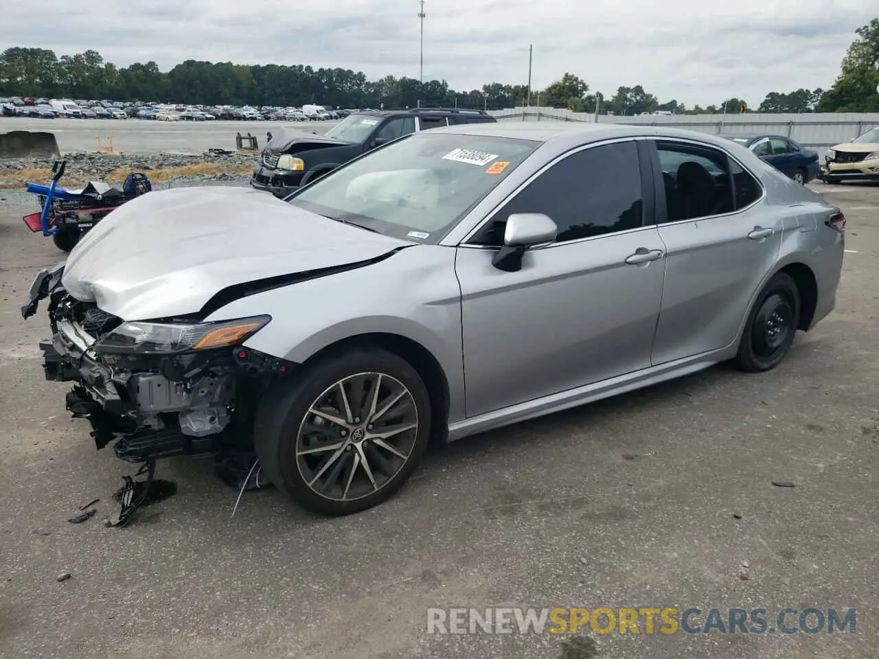 1 Photograph of a damaged car 4T1G11AK0RU883374 TOYOTA CAMRY 2024