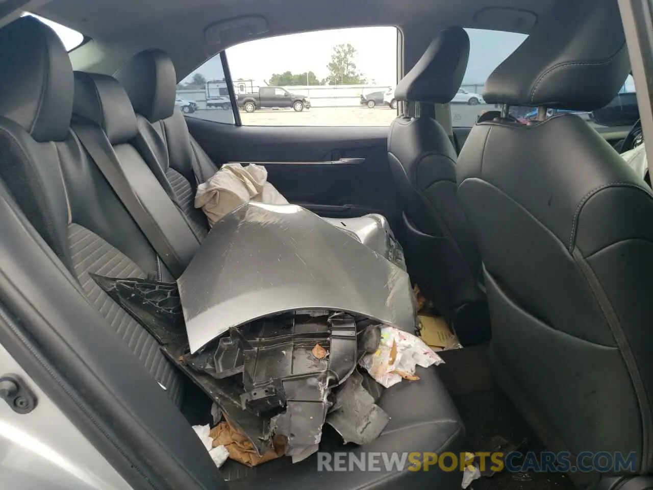 10 Photograph of a damaged car 4T1G11AK0RU883374 TOYOTA CAMRY 2024