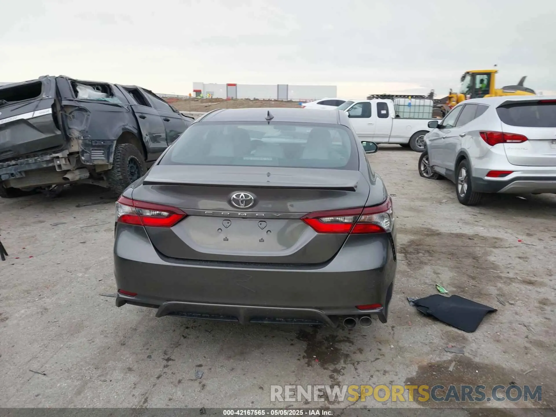16 Photograph of a damaged car 4T1G11AK0RU885402 TOYOTA CAMRY 2024
