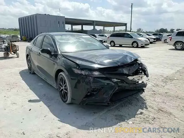 11 Photograph of a damaged car 4T1G11AK0RU886288 TOYOTA CAMRY 2024