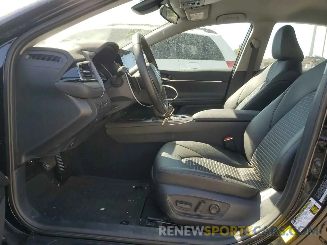 7 Photograph of a damaged car 4T1G11AK0RU916406 TOYOTA CAMRY 2024