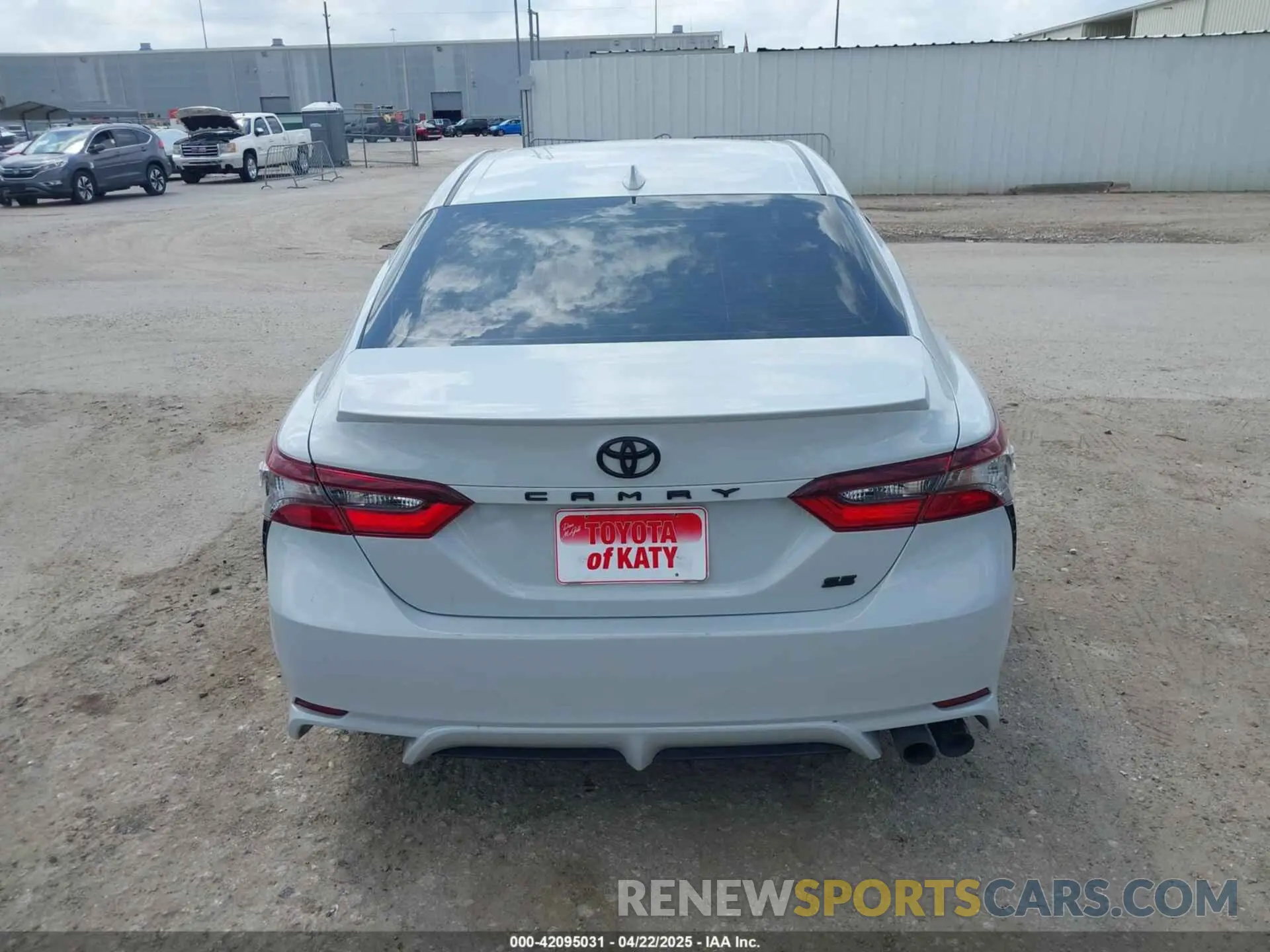 17 Photograph of a damaged car 4T1G11AK1RU207757 TOYOTA CAMRY 2024