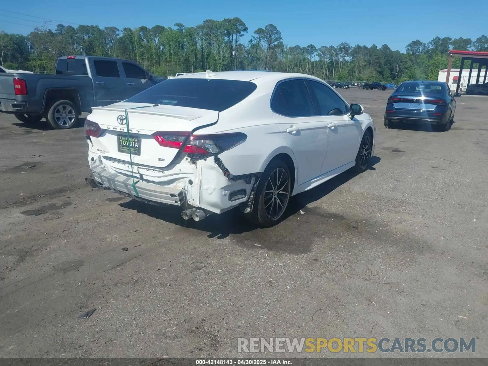4 Photograph of a damaged car 4T1G11AK1RU233436 TOYOTA CAMRY 2024