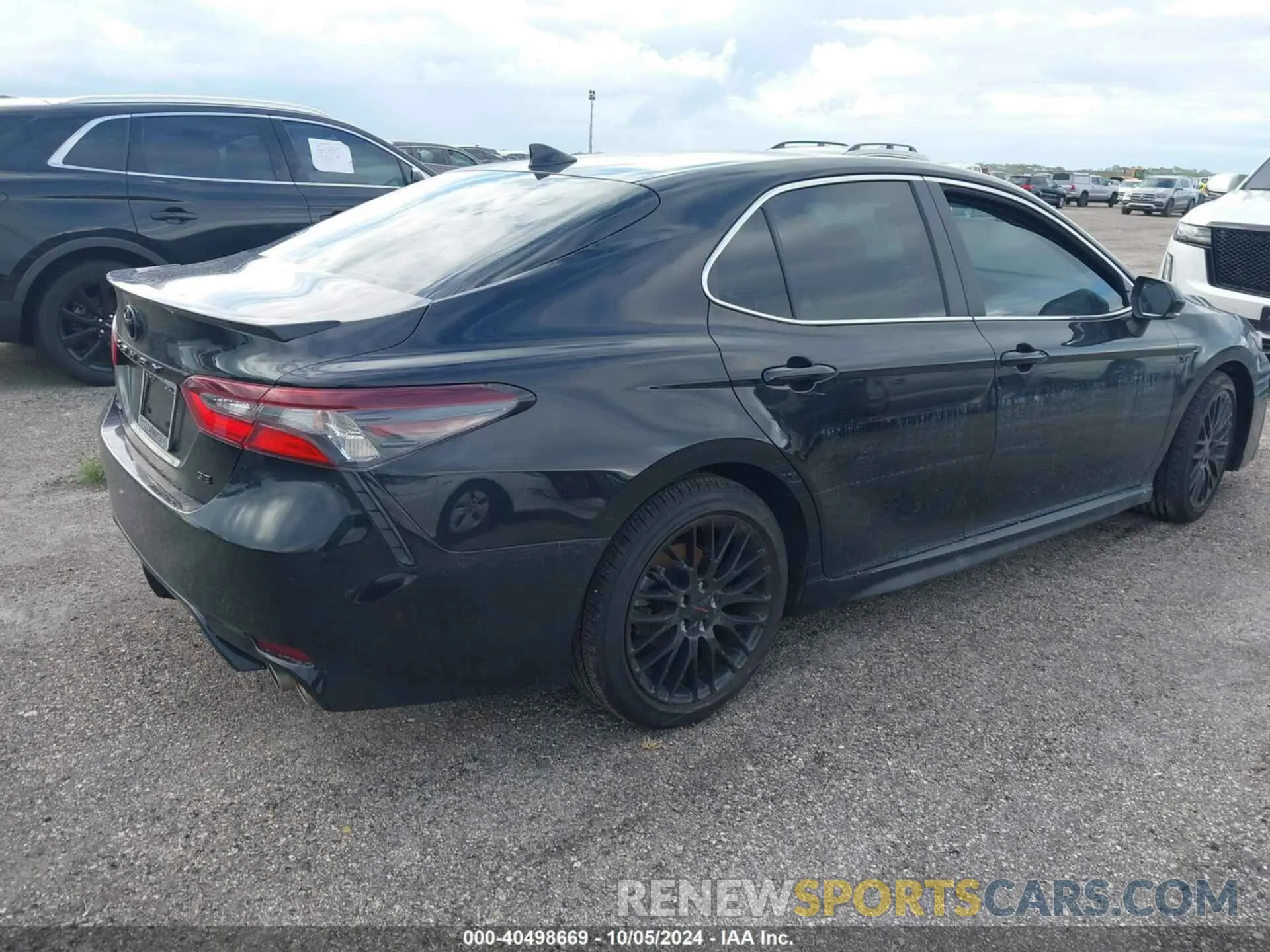4 Photograph of a damaged car 4T1G11AK1RU258885 TOYOTA CAMRY 2024