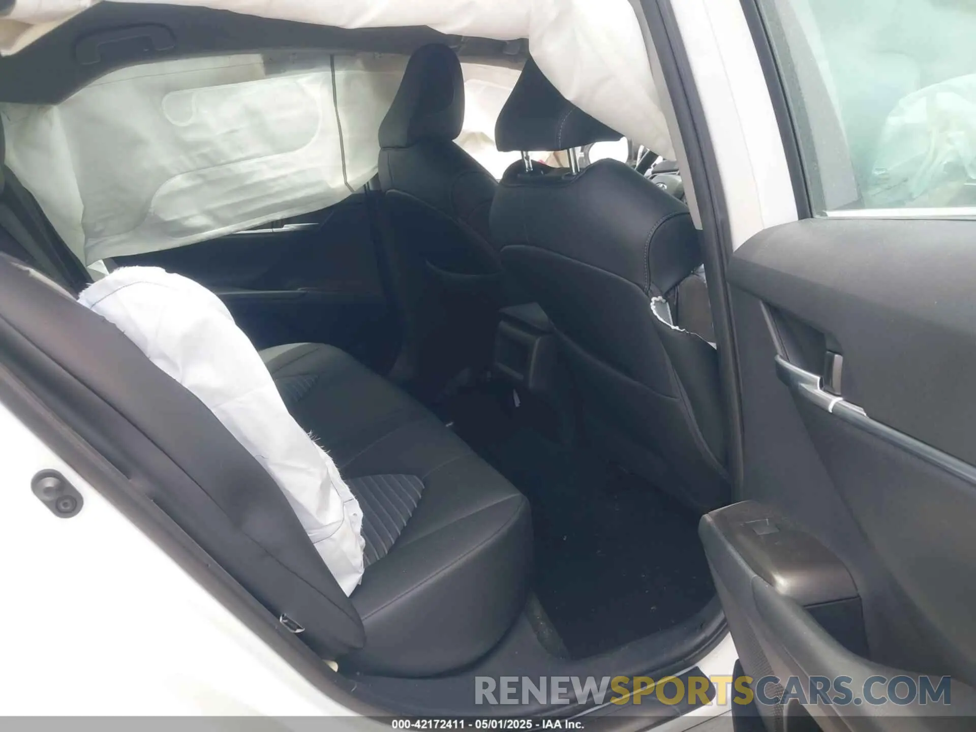 8 Photograph of a damaged car 4T1G11AK1RU888888 TOYOTA CAMRY 2024