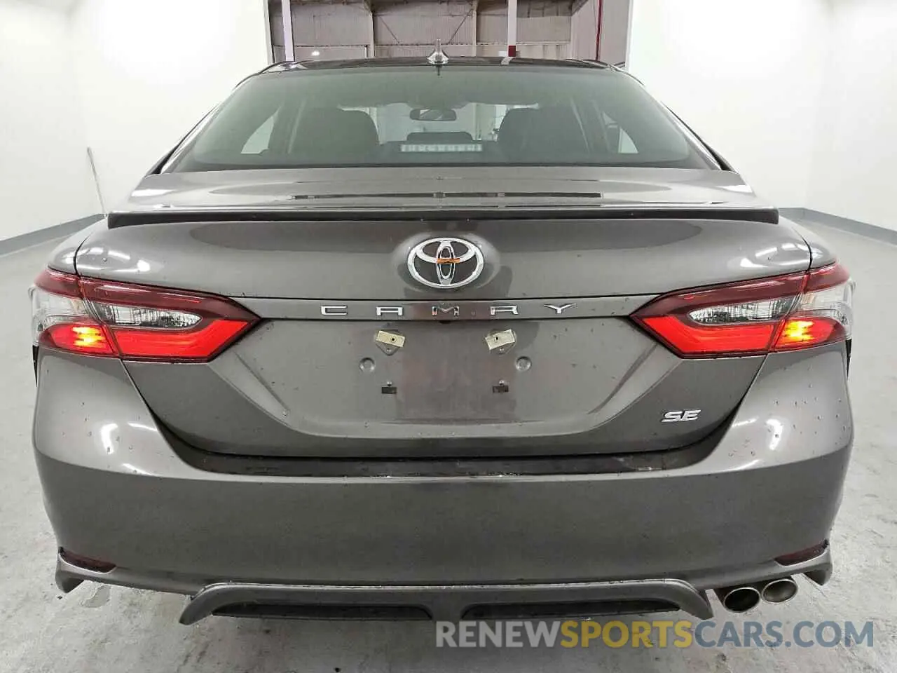 6 Photograph of a damaged car 4T1G11AK1RU904734 TOYOTA CAMRY 2024