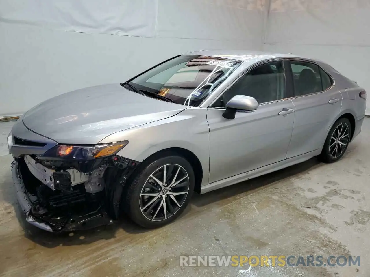 1 Photograph of a damaged car 4T1G11AK2RU860744 TOYOTA CAMRY 2024