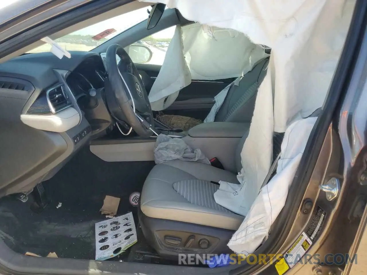 7 Photograph of a damaged car 4T1G11AK2RU883800 TOYOTA CAMRY 2024