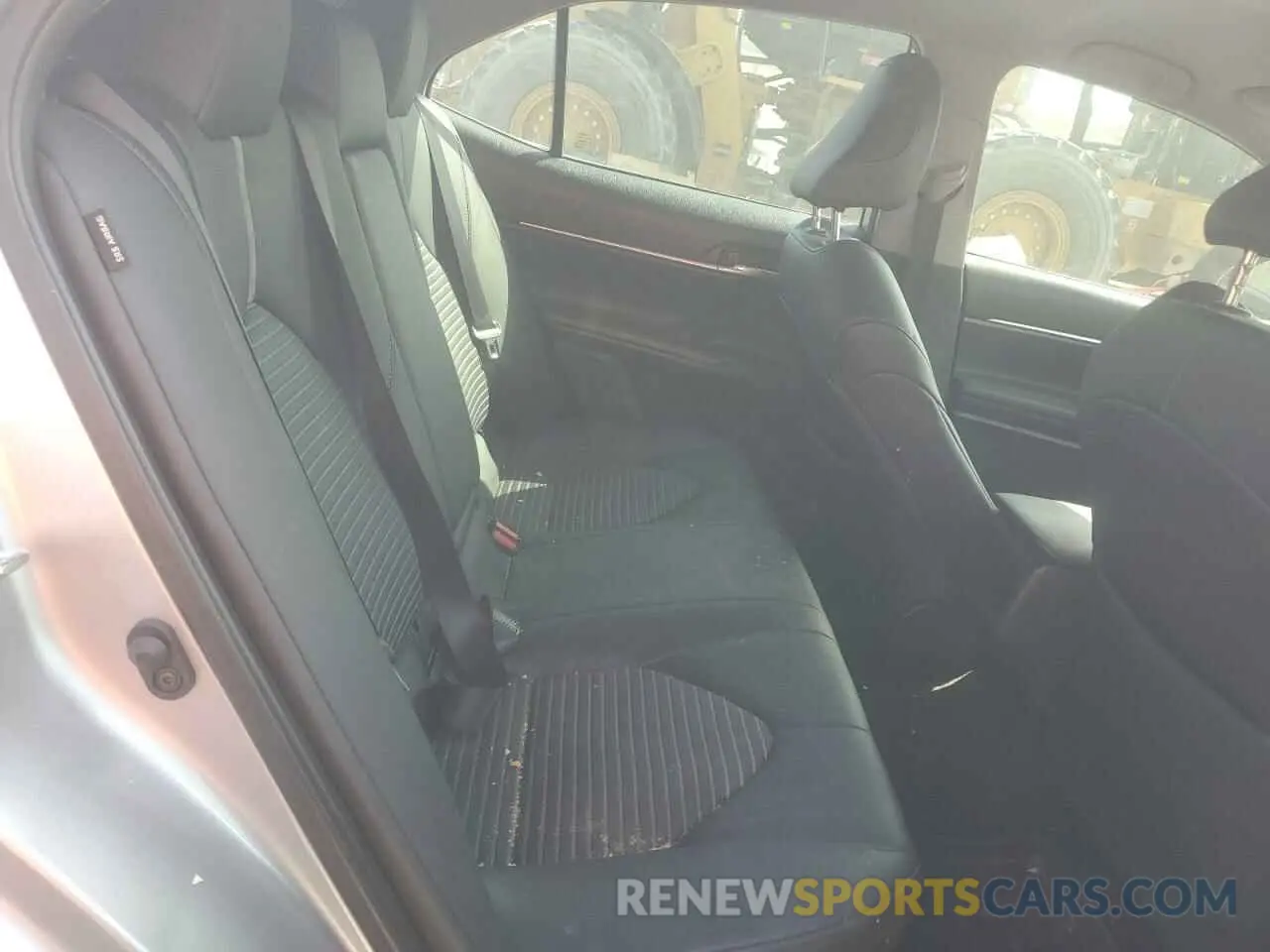 10 Photograph of a damaged car 4T1G11AK2RU884980 TOYOTA CAMRY 2024