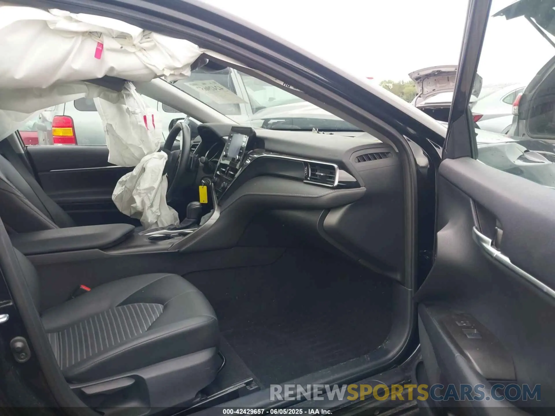5 Photograph of a damaged car 4T1G11AK3RU895762 TOYOTA CAMRY 2024