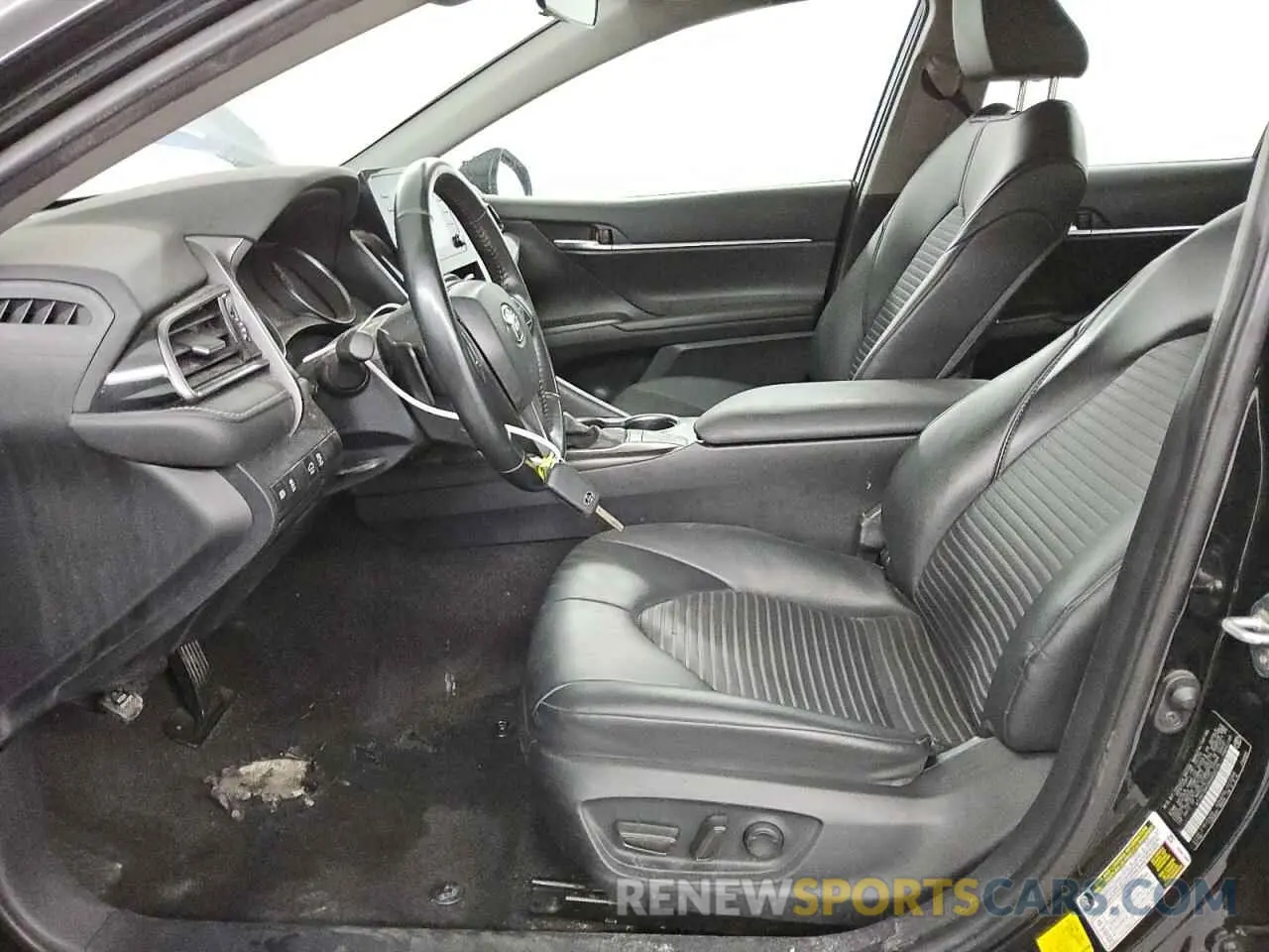 7 Photograph of a damaged car 4T1G11AK3RU903276 TOYOTA CAMRY 2024