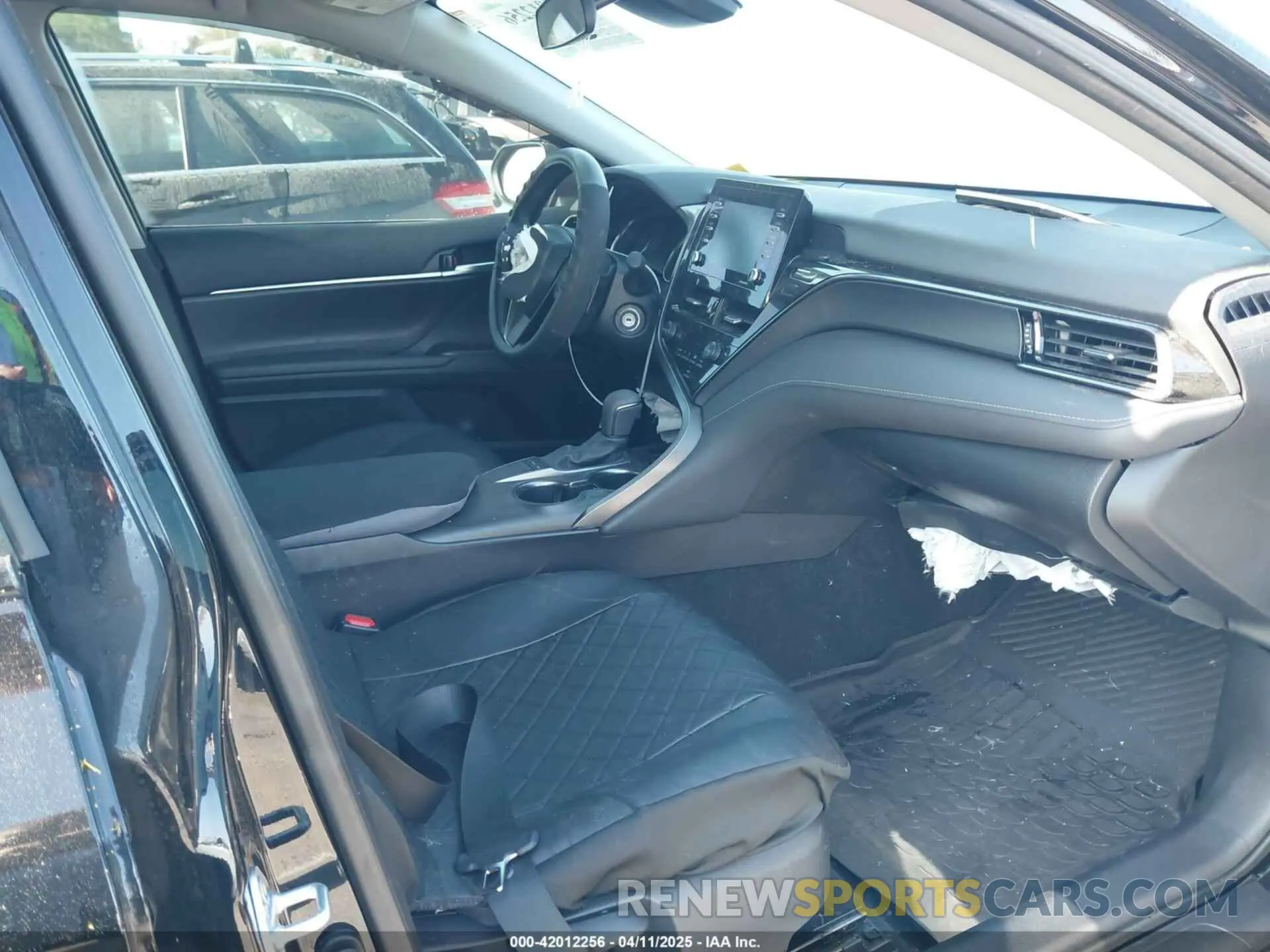 5 Photograph of a damaged car 4T1G11AK4RU224648 TOYOTA CAMRY 2024