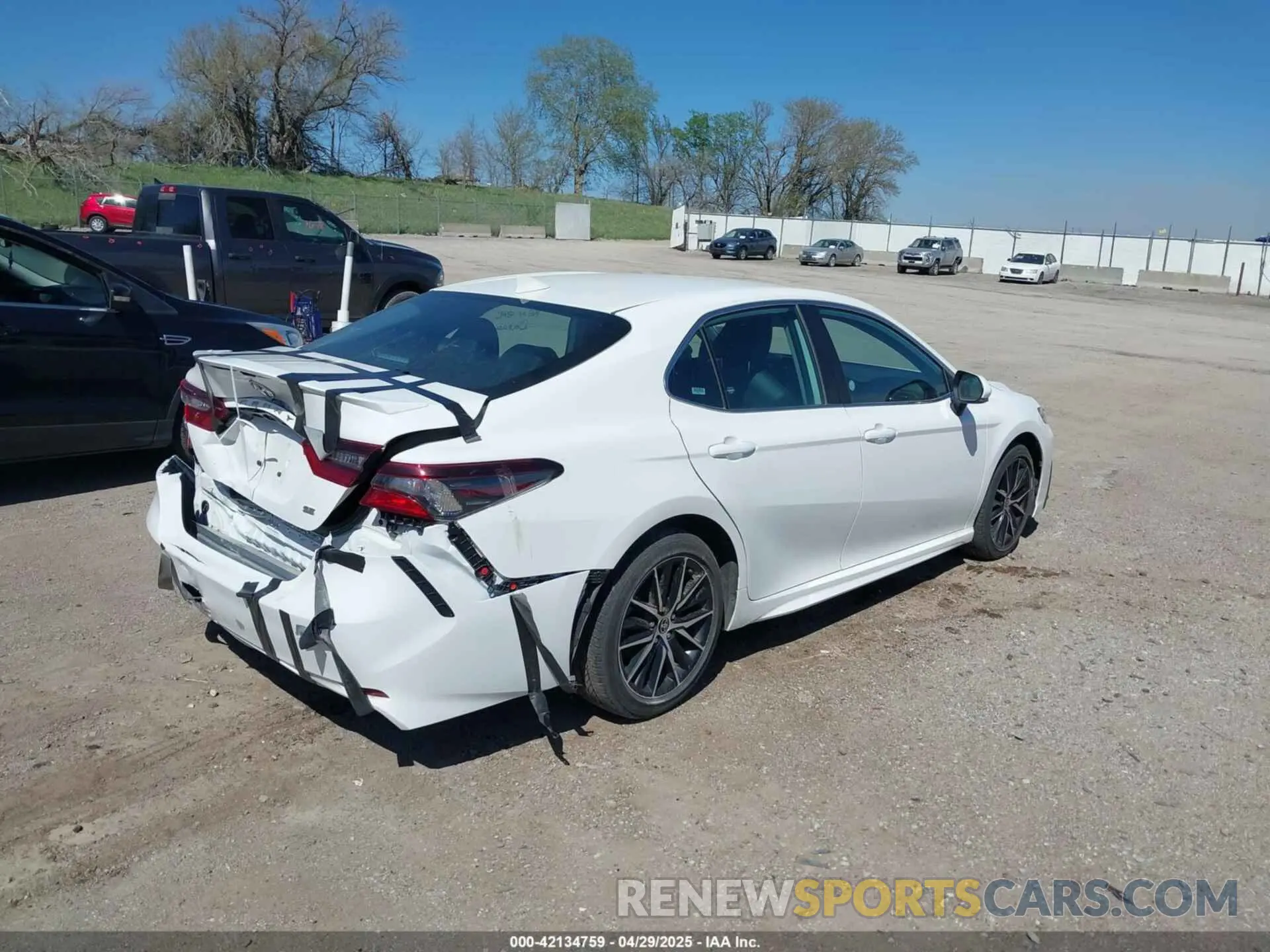 4 Photograph of a damaged car 4T1G11AK4RU247587 TOYOTA CAMRY 2024