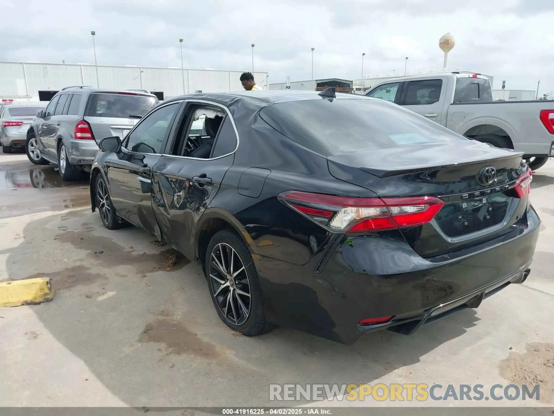 3 Photograph of a damaged car 4T1G11AK4RU896998 TOYOTA CAMRY 2024