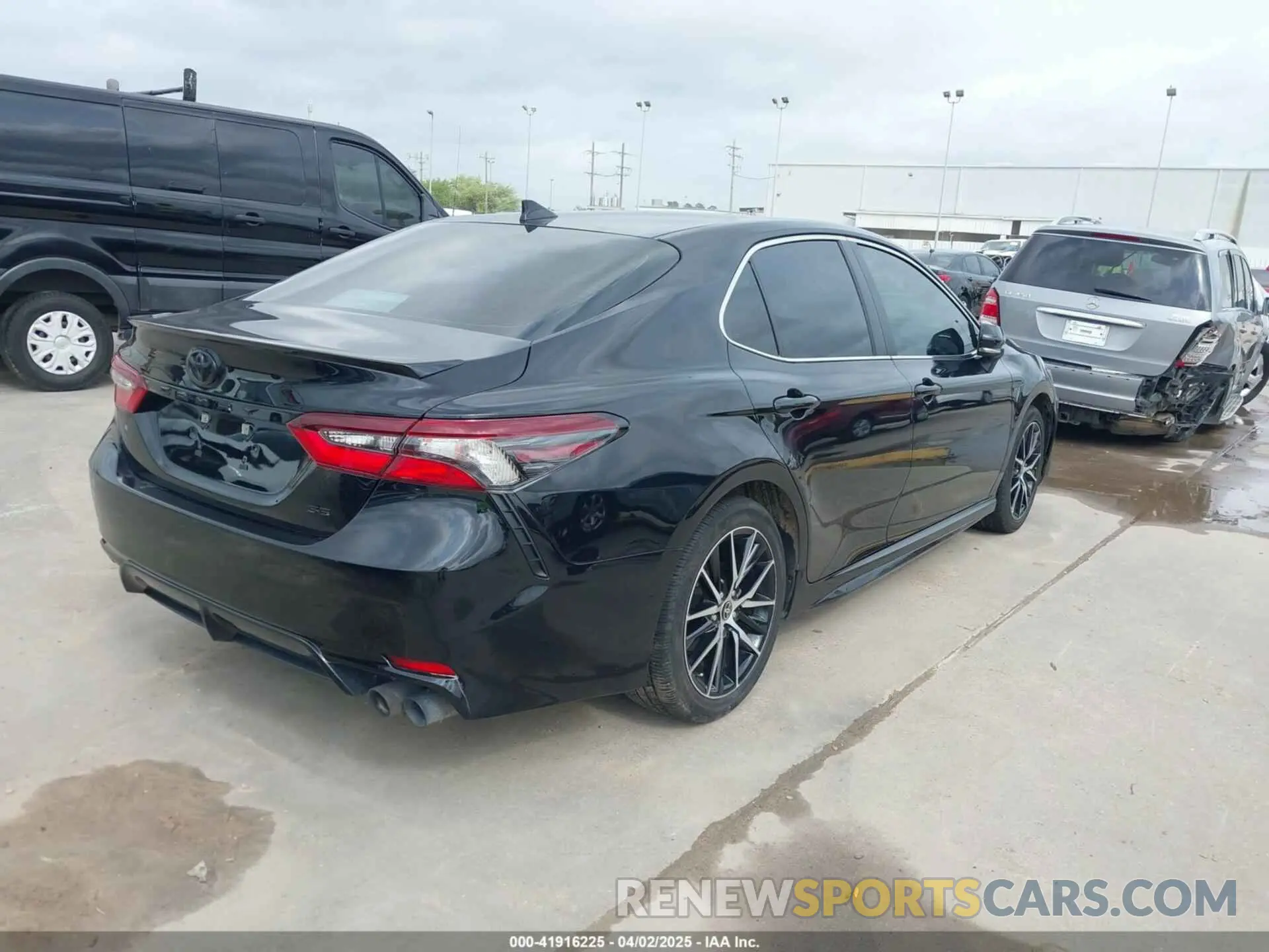 4 Photograph of a damaged car 4T1G11AK4RU896998 TOYOTA CAMRY 2024
