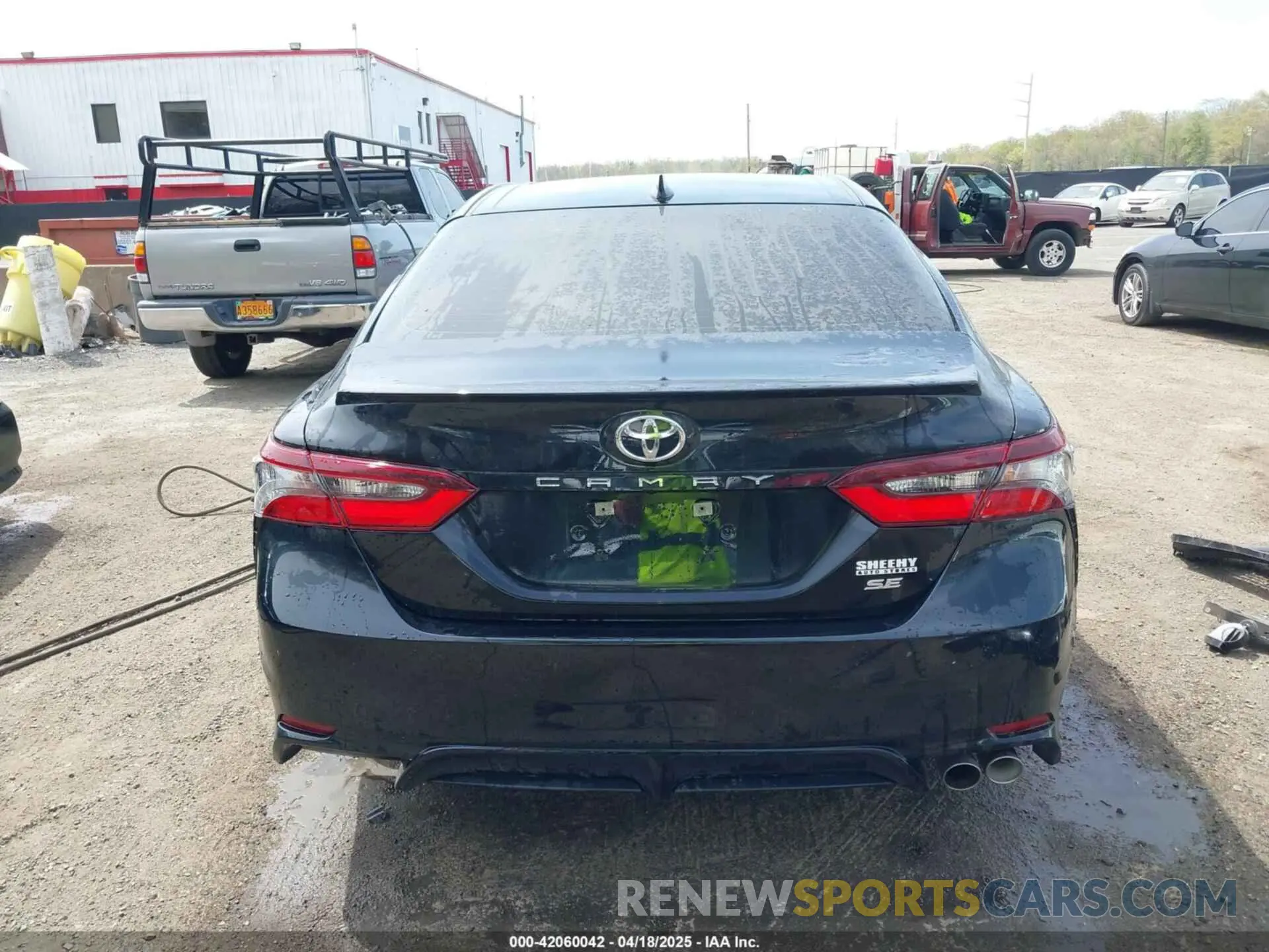 17 Photograph of a damaged car 4T1G11AK5RU235769 TOYOTA CAMRY 2024