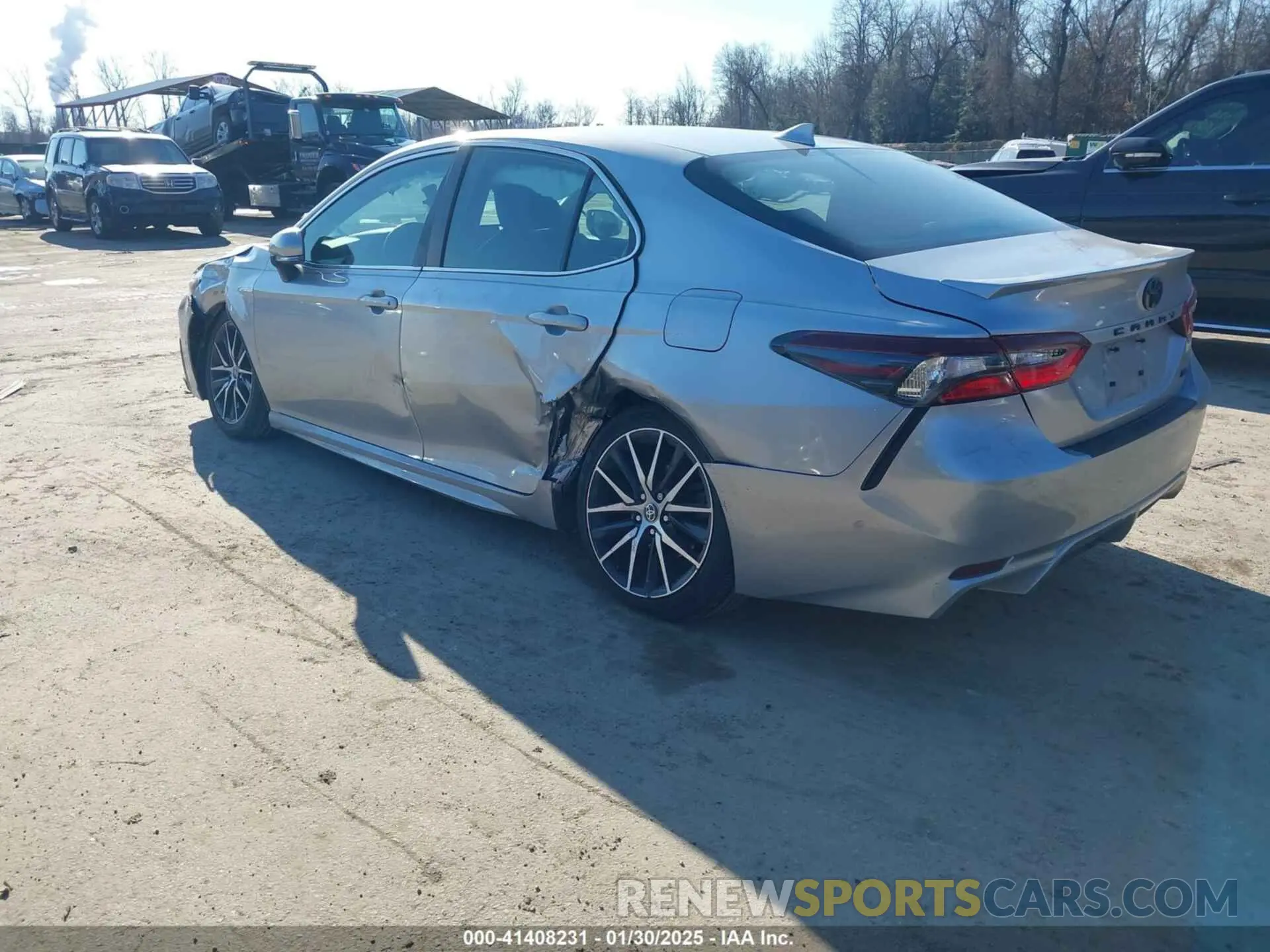 3 Photograph of a damaged car 4T1G11AK5RU846417 TOYOTA CAMRY 2024