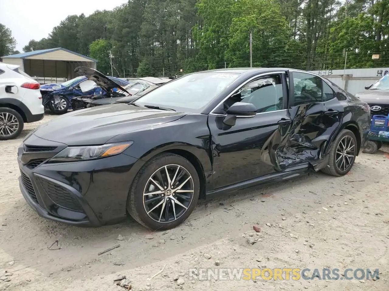 1 Photograph of a damaged car 4T1G11AK5RU863105 TOYOTA CAMRY 2024