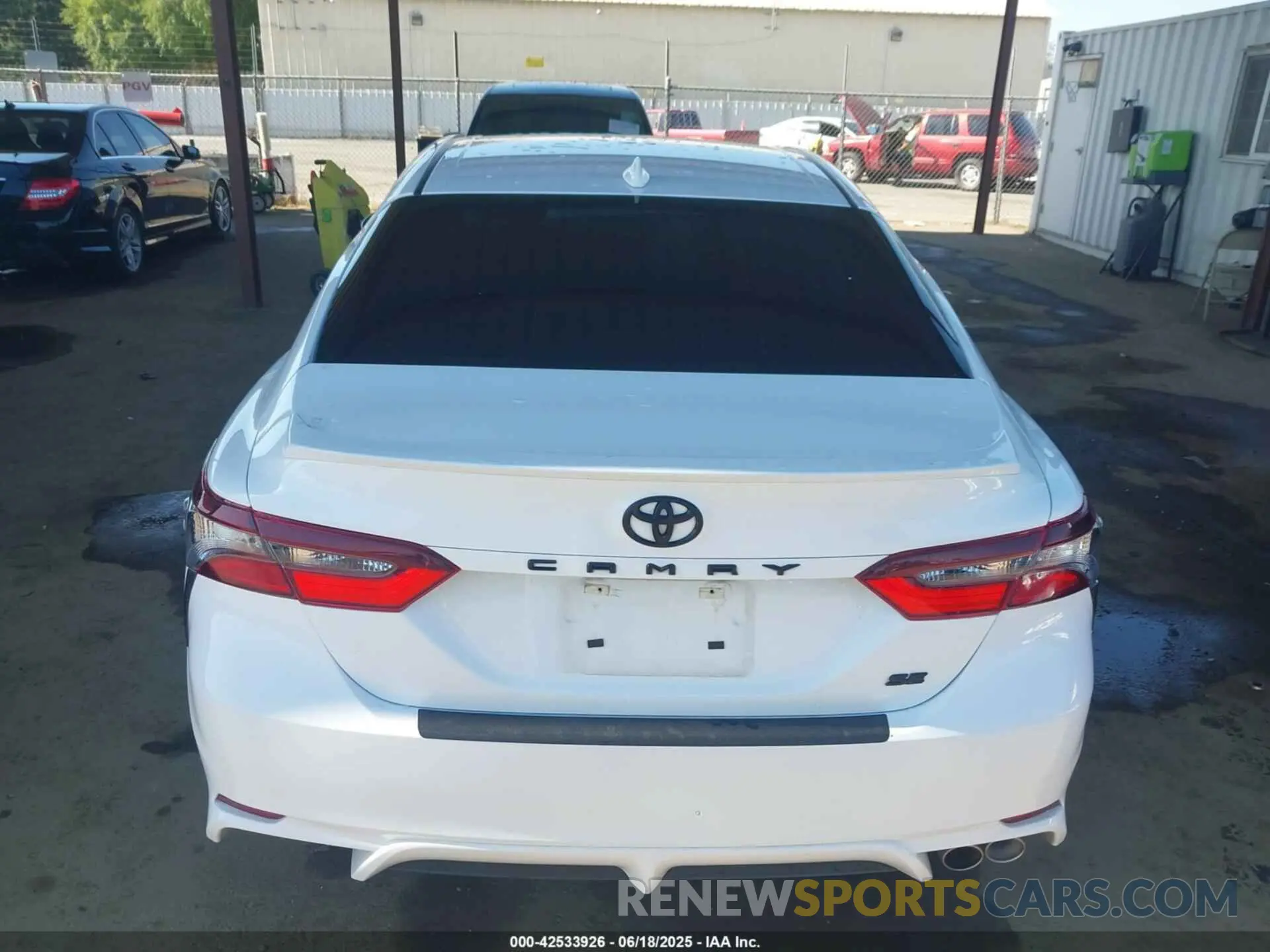 16 Photograph of a damaged car 4T1G11AK5RU886156 TOYOTA CAMRY 2024
