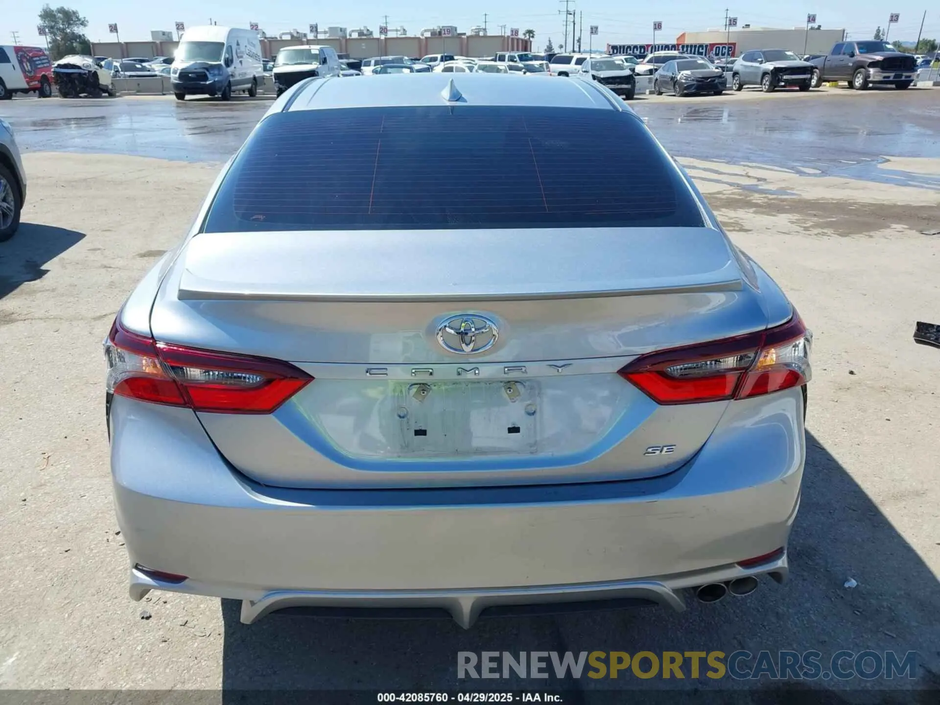 15 Photograph of a damaged car 4T1G11AK5RU902758 TOYOTA CAMRY 2024