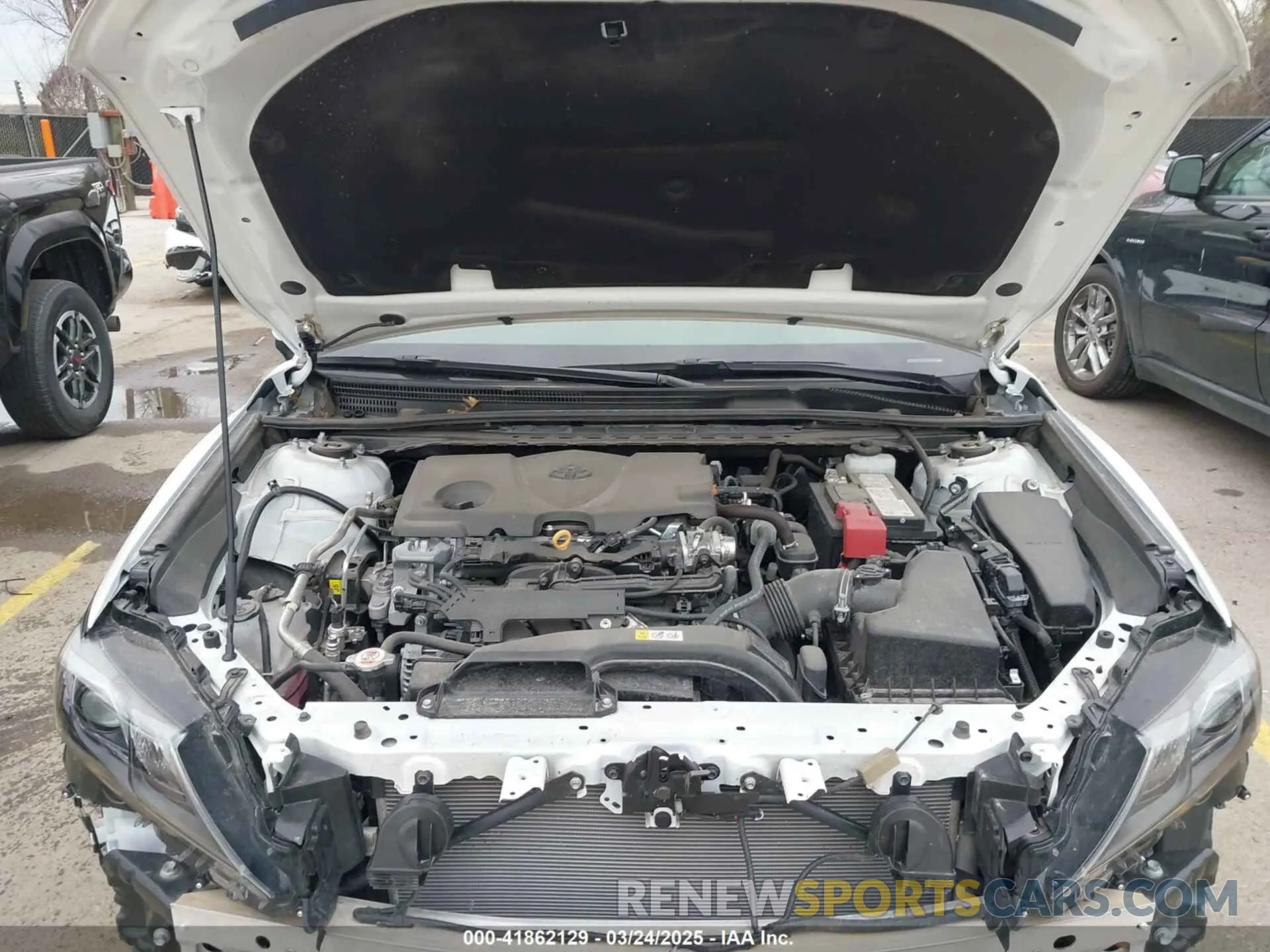 10 Photograph of a damaged car 4T1G11AK5RU909628 TOYOTA CAMRY 2024