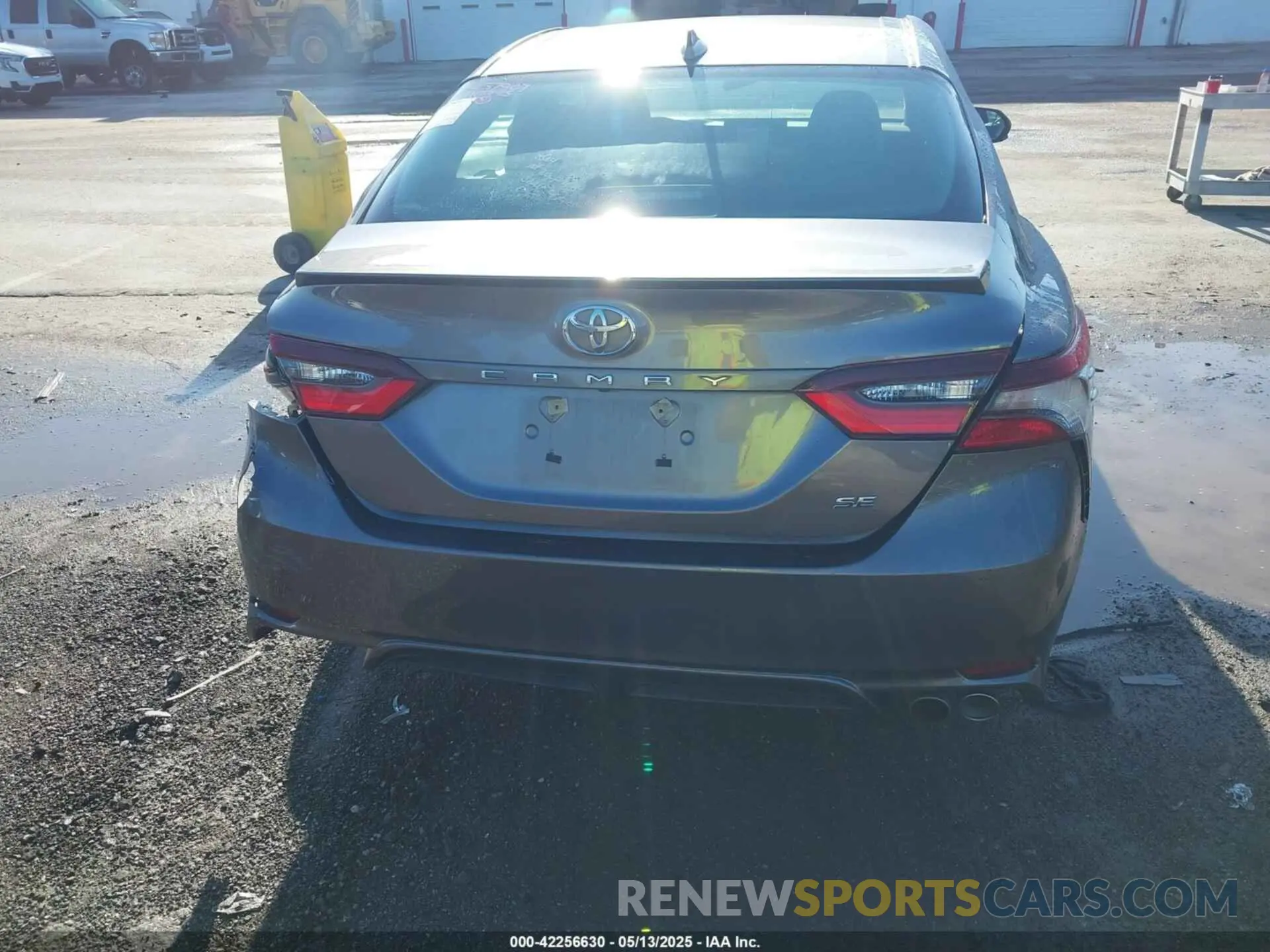 16 Photograph of a damaged car 4T1G11AK6RU239071 TOYOTA CAMRY 2024