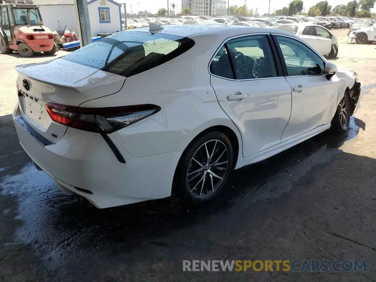 3 Photograph of a damaged car 4T1G11AK6RU845695 TOYOTA CAMRY 2024