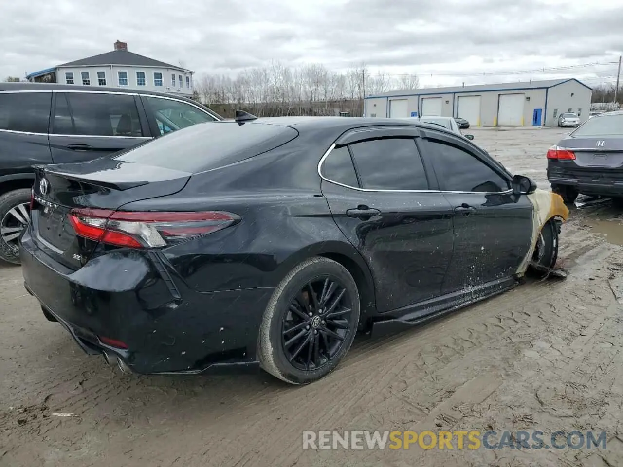 3 Photograph of a damaged car 4T1G11AK6RU847835 TOYOTA CAMRY 2024