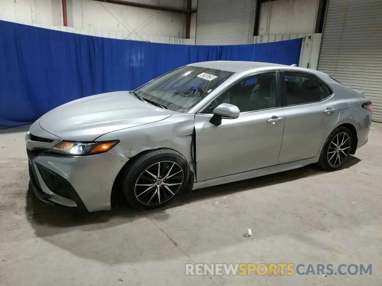 1 Photograph of a damaged car 4T1G11AK7RU193105 TOYOTA CAMRY 2024