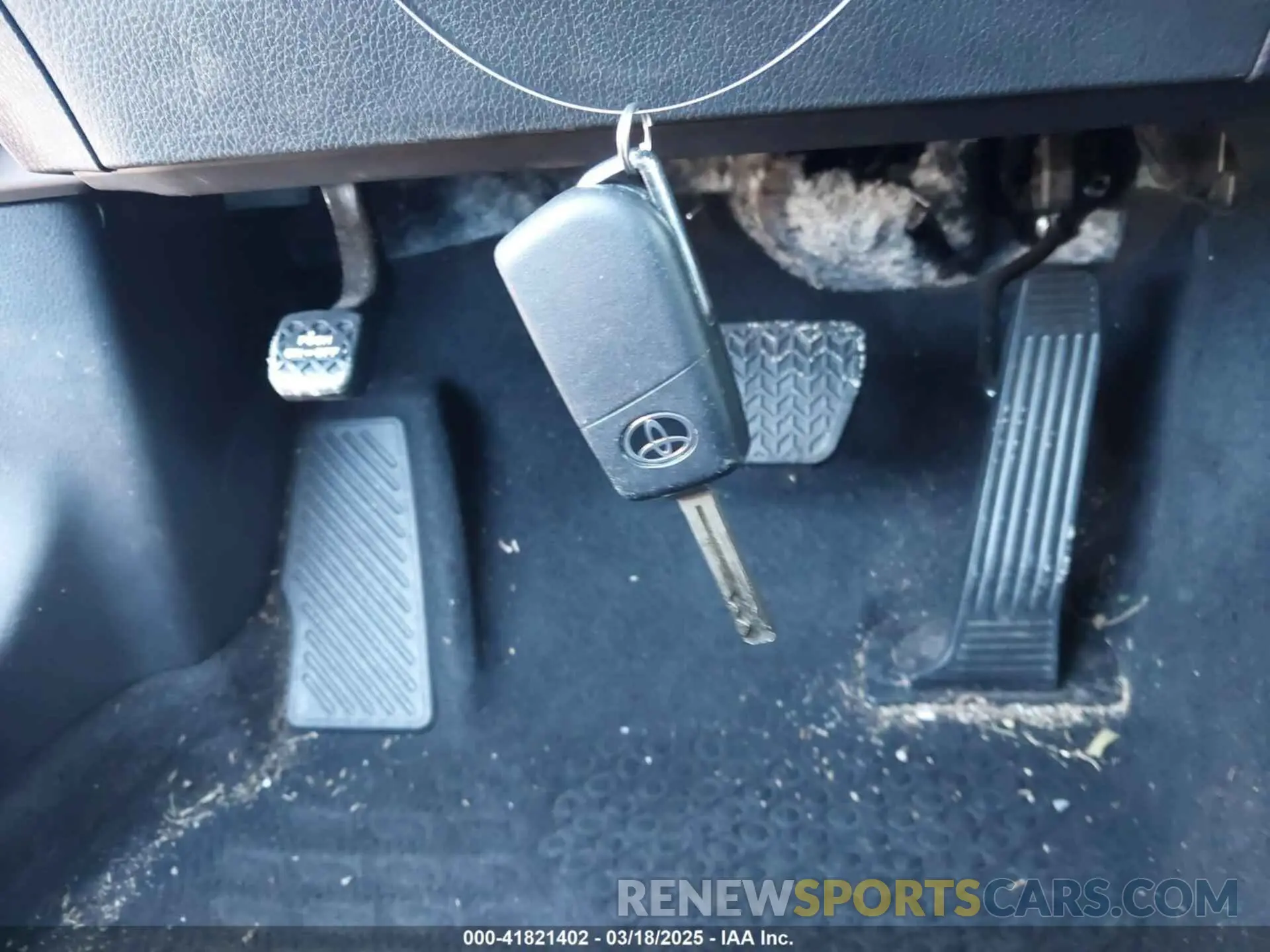 11 Photograph of a damaged car 4T1G11AK7RU860366 TOYOTA CAMRY 2024