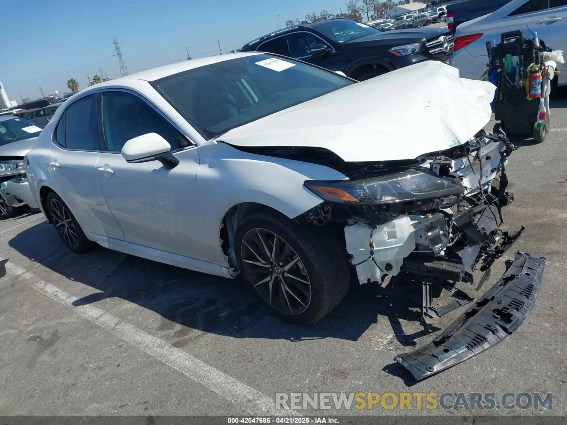1 Photograph of a damaged car 4T1G11AK7RU861789 TOYOTA CAMRY 2024