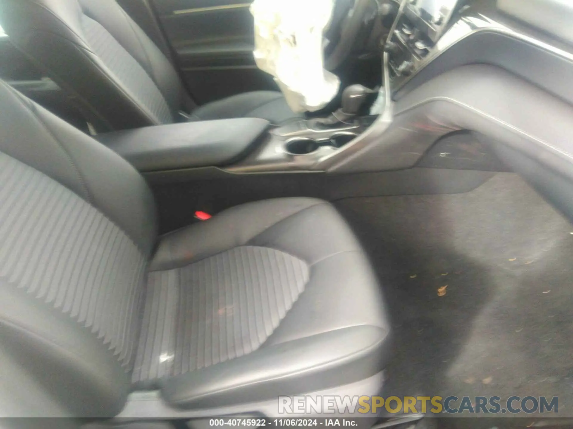 5 Photograph of a damaged car 4T1G11AK7RU909596 TOYOTA CAMRY 2024