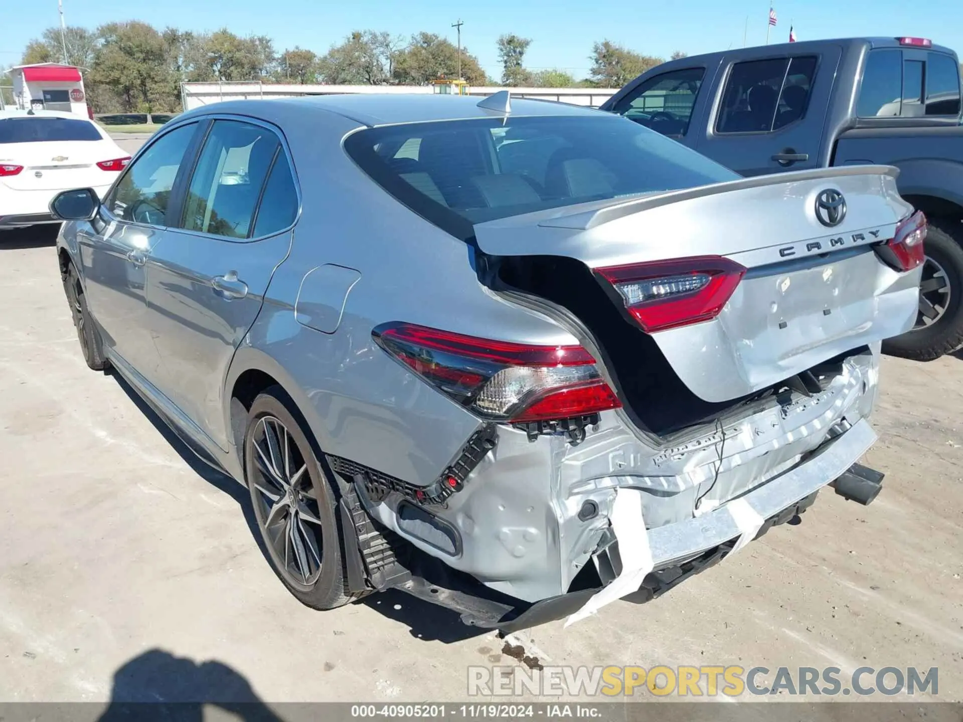 3 Photograph of a damaged car 4T1G11AK8RU195672 TOYOTA CAMRY 2024