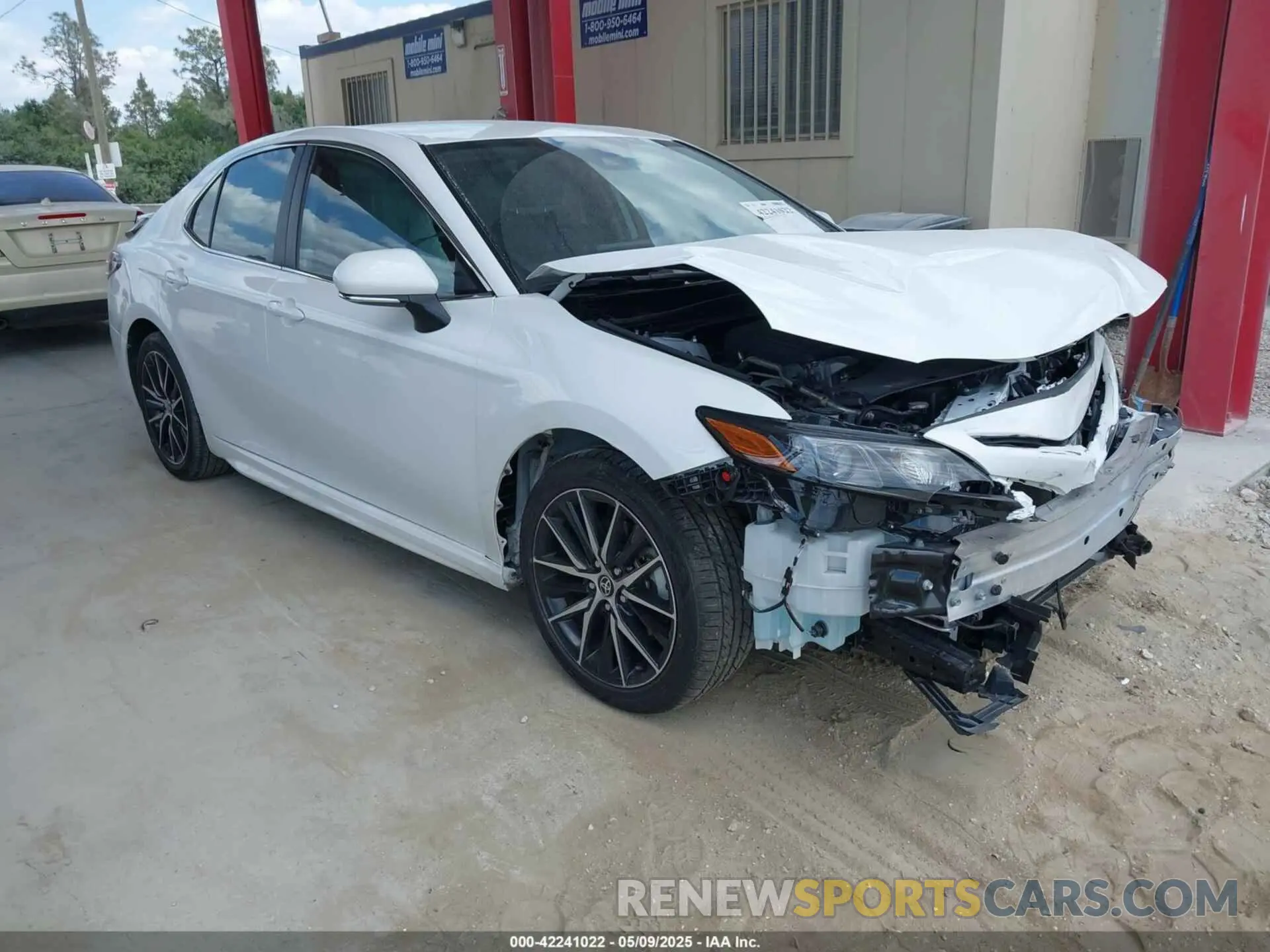 1 Photograph of a damaged car 4T1G11AK8RU869951 TOYOTA CAMRY 2024