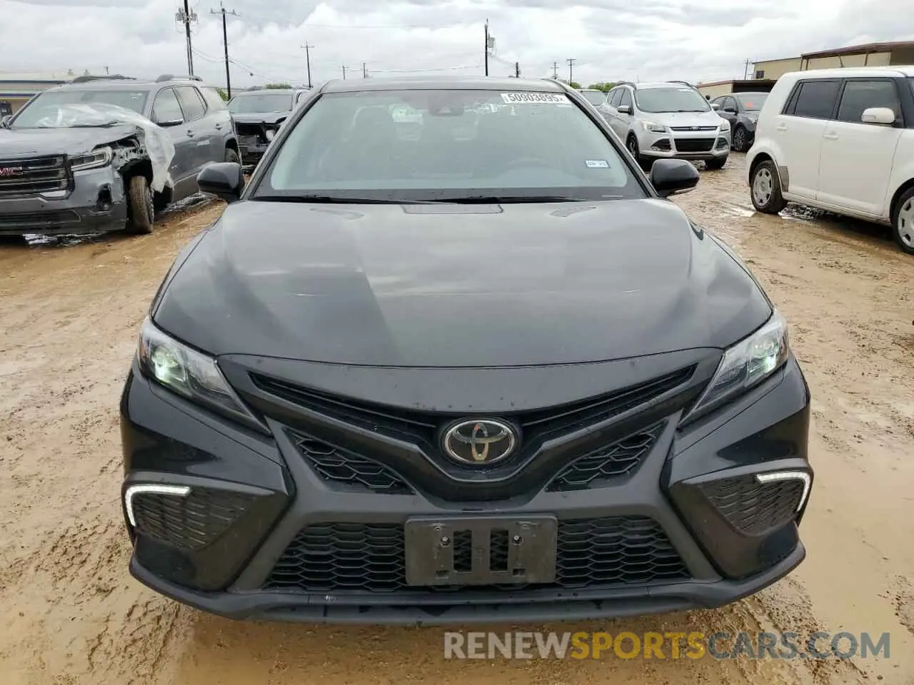 5 Photograph of a damaged car 4T1G11AK9RU189542 TOYOTA CAMRY 2024