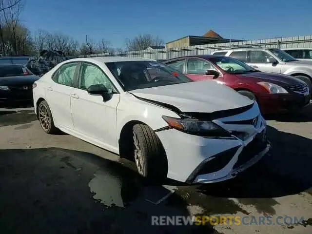 10 Photograph of a damaged car 4T1G11AK9RU253031 TOYOTA CAMRY 2024