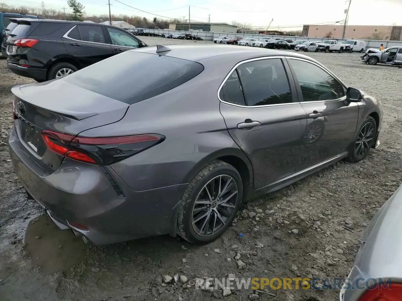 3 Photograph of a damaged car 4T1G11AK9RU870963 TOYOTA CAMRY 2024