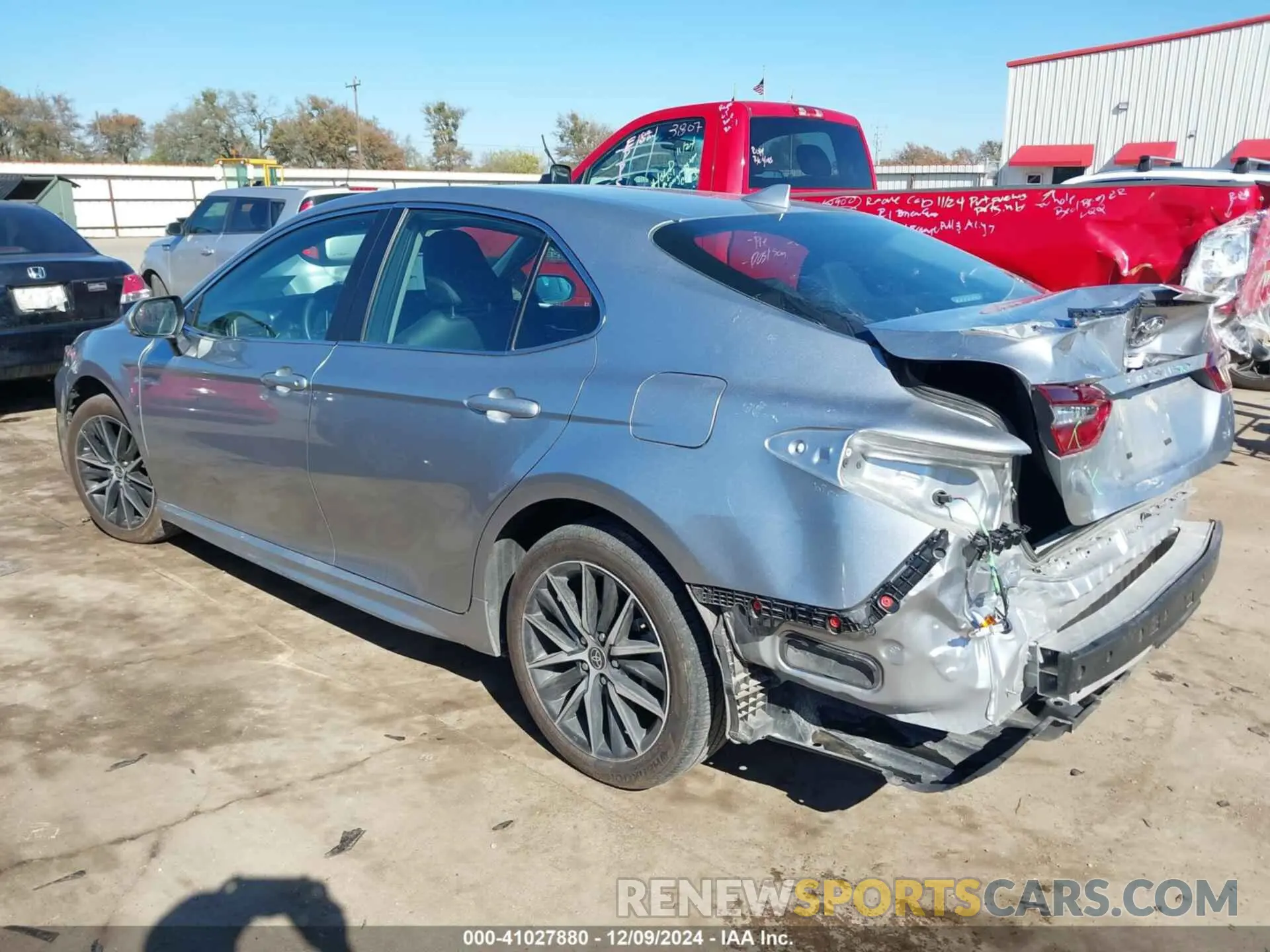 3 Photograph of a damaged car 4T1G11AK9RU884961 TOYOTA CAMRY 2024