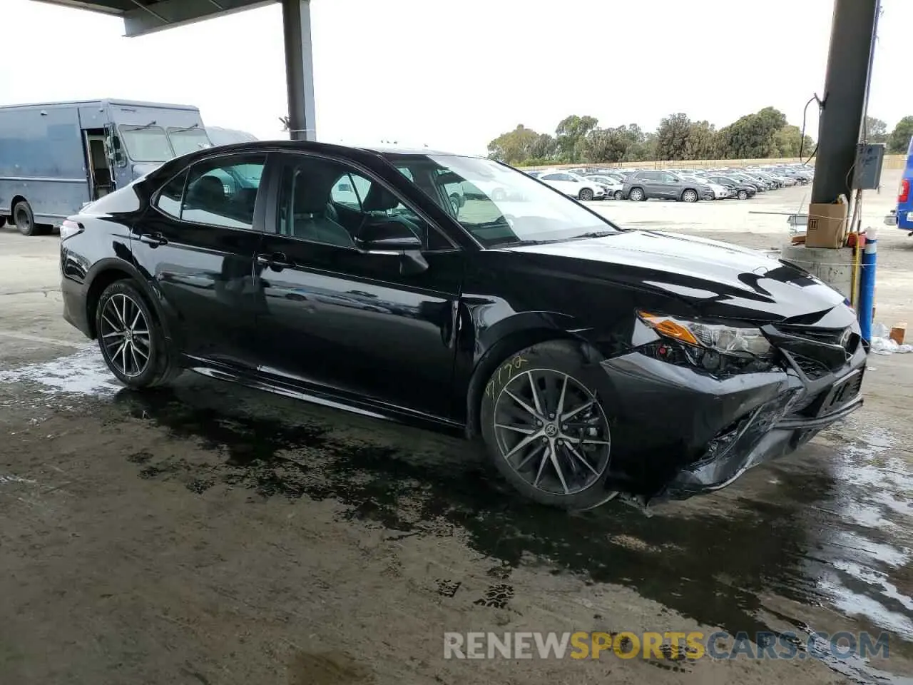 4 Photograph of a damaged car 4T1G11AK9RU910913 TOYOTA CAMRY 2024