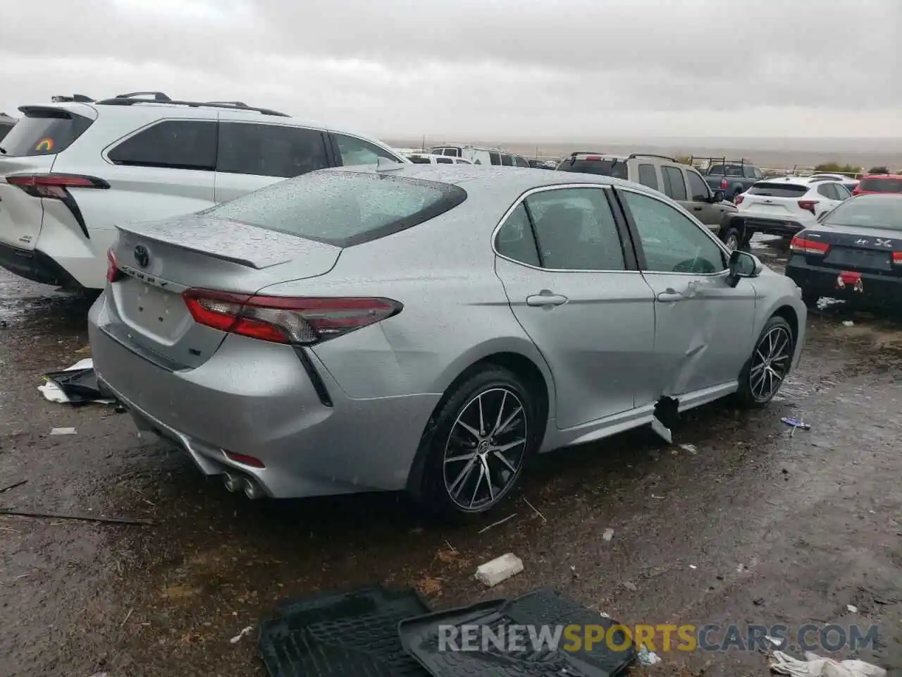 3 Photograph of a damaged car 4T1G11AKXRU198685 TOYOTA CAMRY 2024