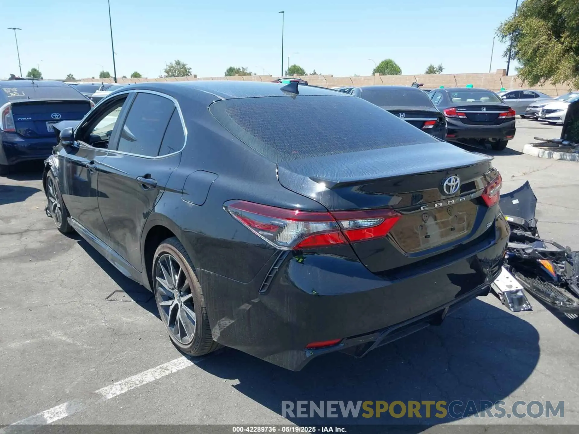 15 Photograph of a damaged car 4T1G11AKXRU260733 TOYOTA CAMRY 2024