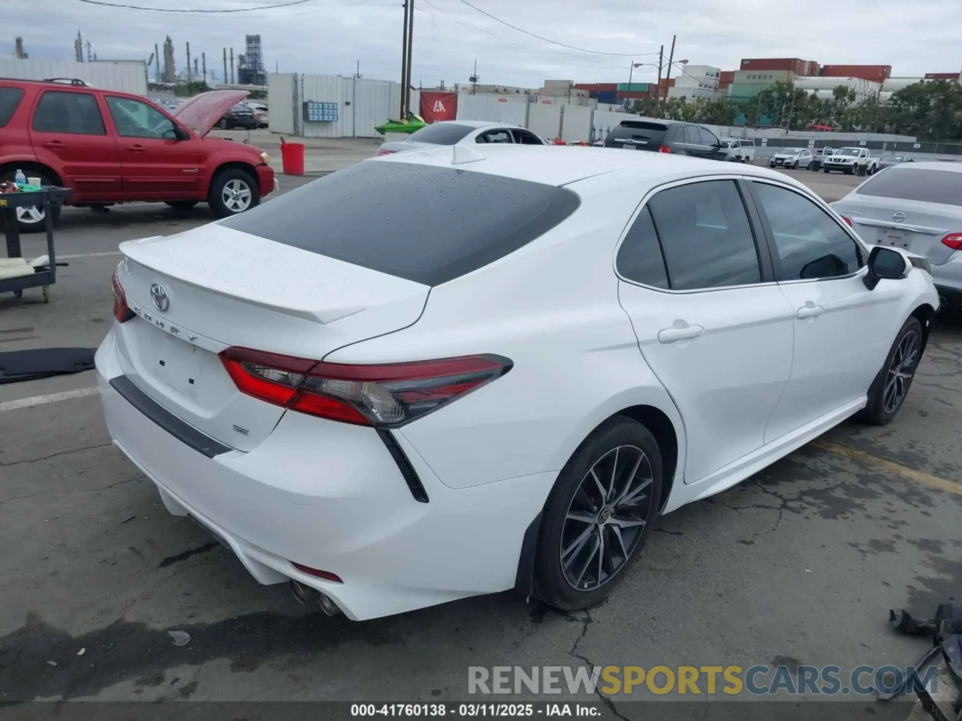 4 Photograph of a damaged car 4T1G11AKXRU846591 TOYOTA CAMRY 2024