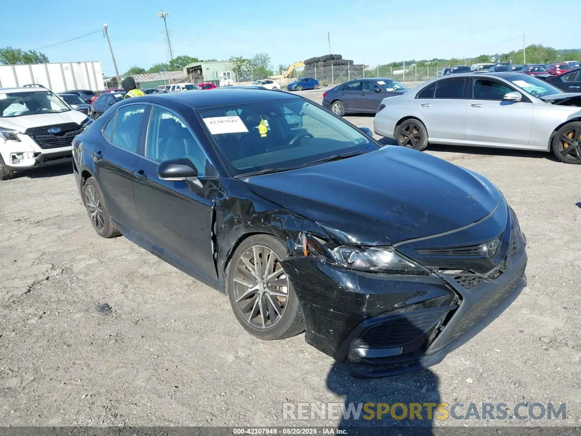 1 Photograph of a damaged car 4T1G11AKXRU914873 TOYOTA CAMRY 2024