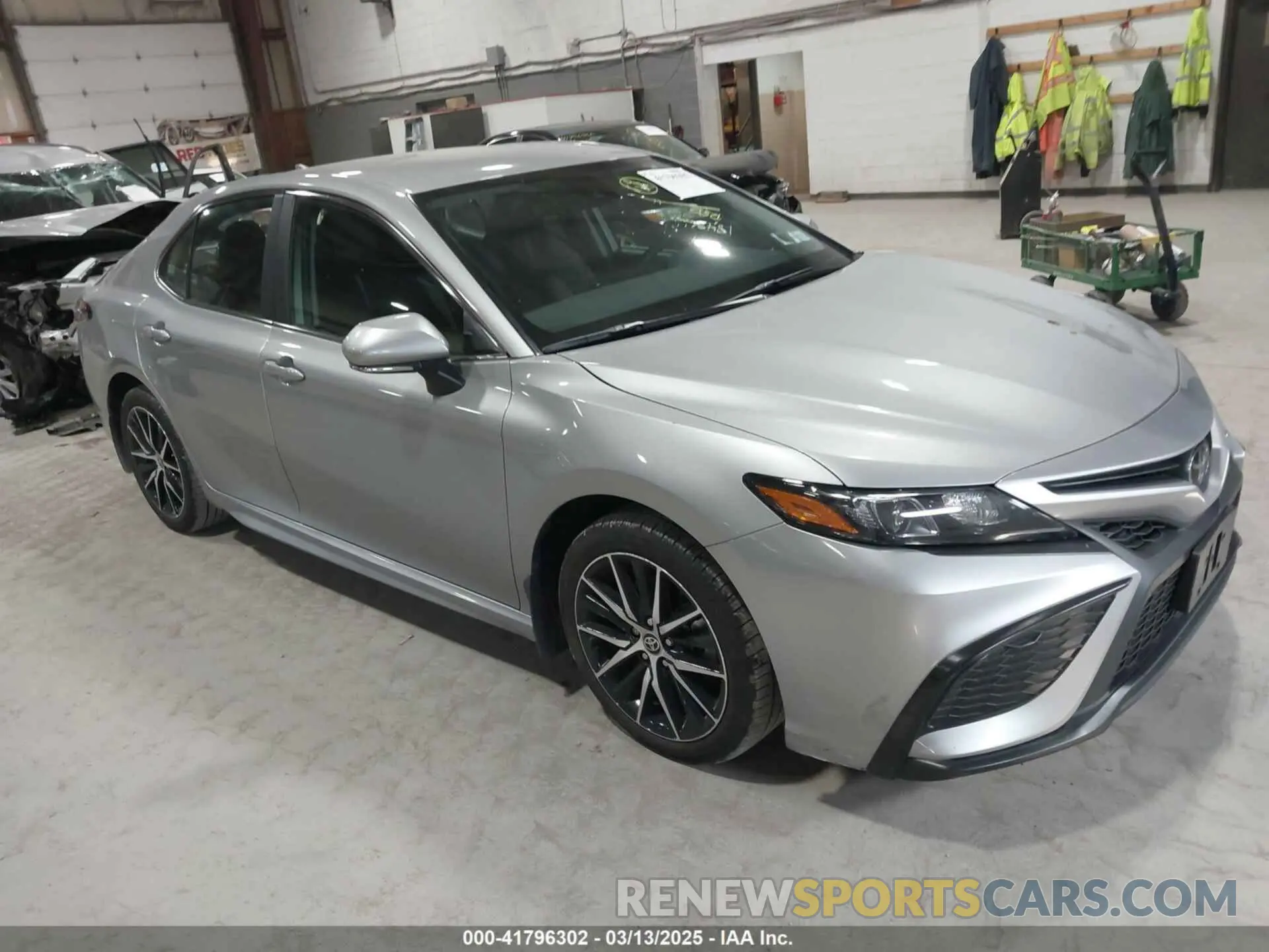 1 Photograph of a damaged car 4T1G11BK3RU115189 TOYOTA CAMRY 2024