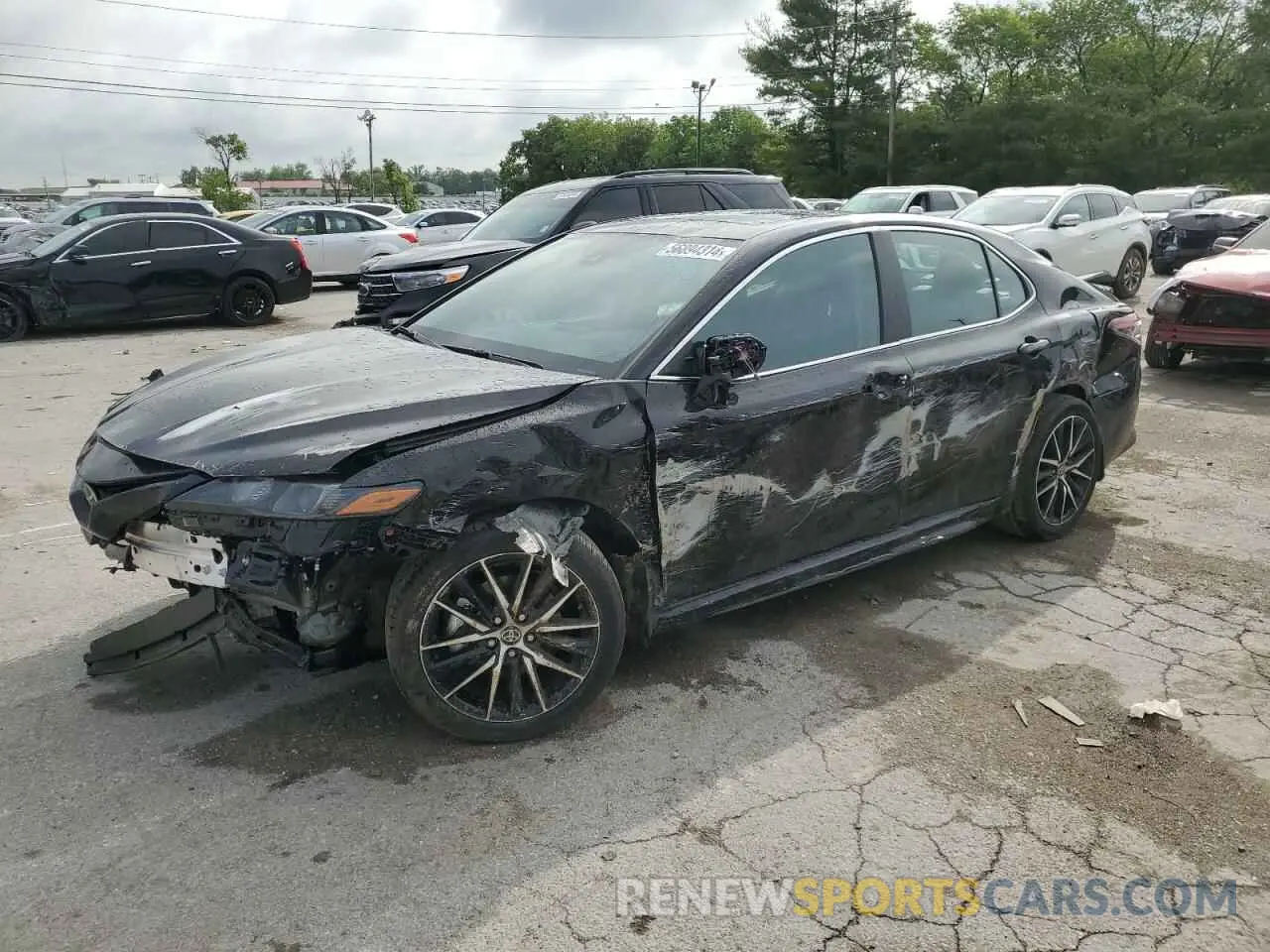 1 Photograph of a damaged car 4T1G11BK4RU128985 TOYOTA CAMRY 2024