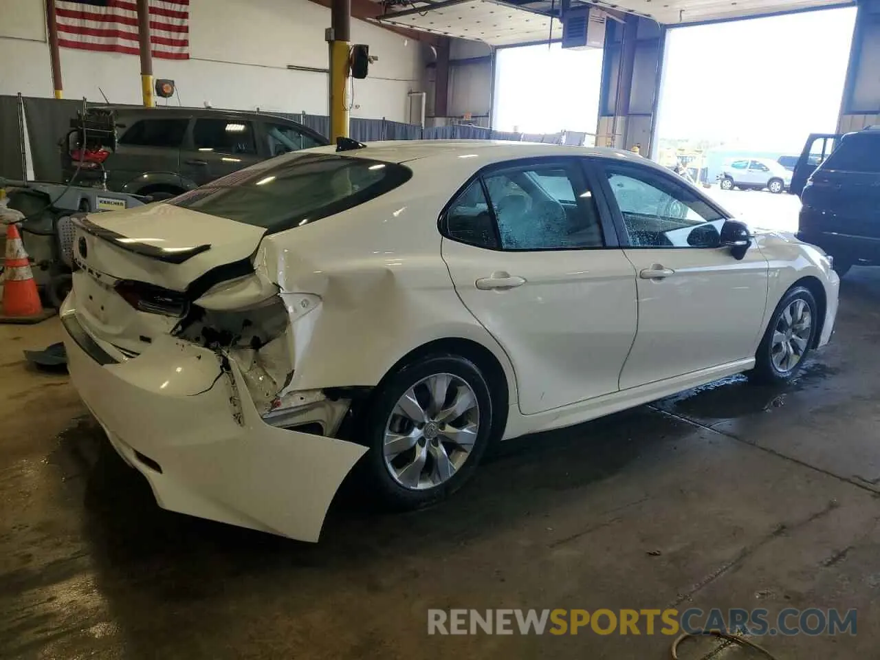 3 Photograph of a damaged car 4T1G31AK3RU071707 TOYOTA CAMRY 2024