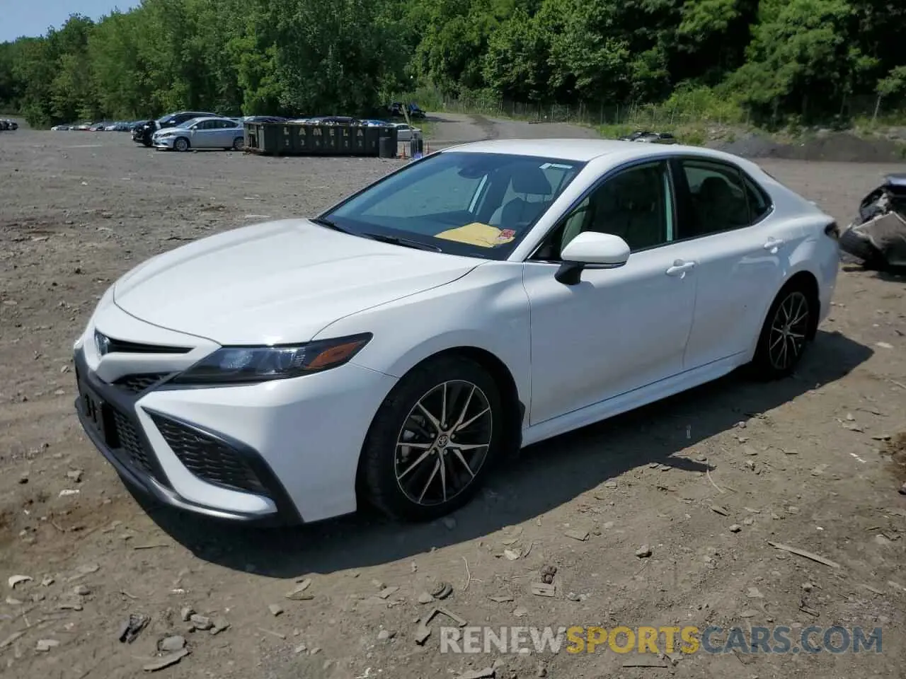 1 Photograph of a damaged car 4T1G31AK5RU073118 TOYOTA CAMRY 2024