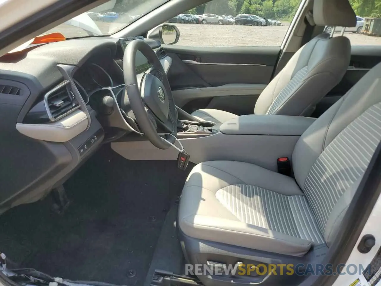 7 Photograph of a damaged car 4T1G31AK5RU073118 TOYOTA CAMRY 2024