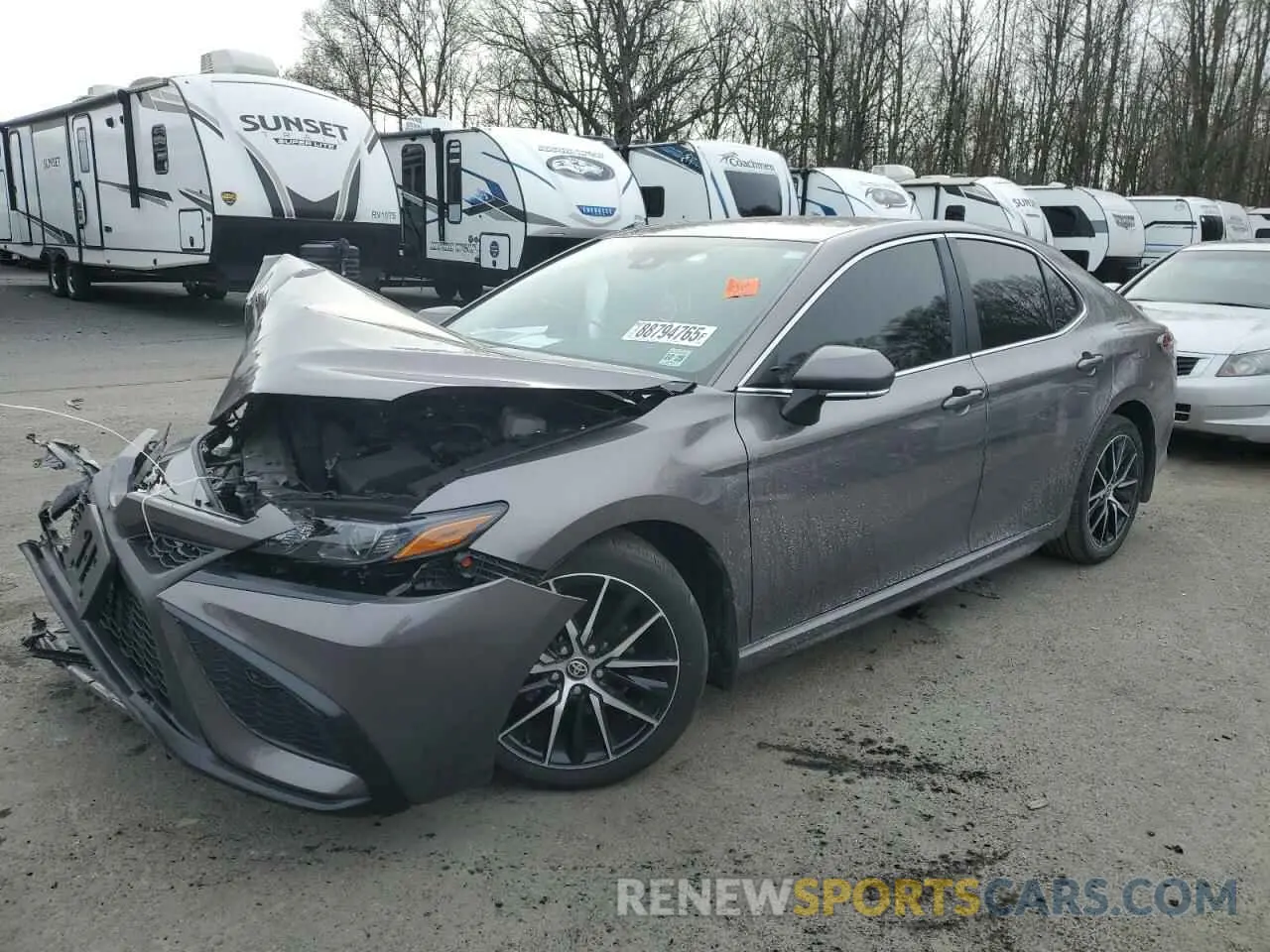 1 Photograph of a damaged car 4T1G31AK9RU064888 TOYOTA CAMRY 2024